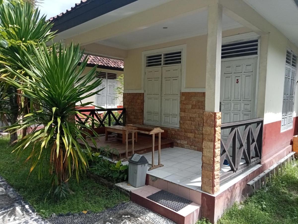 Homestay Lucu 2 Джили Трауанган Екстериор снимка